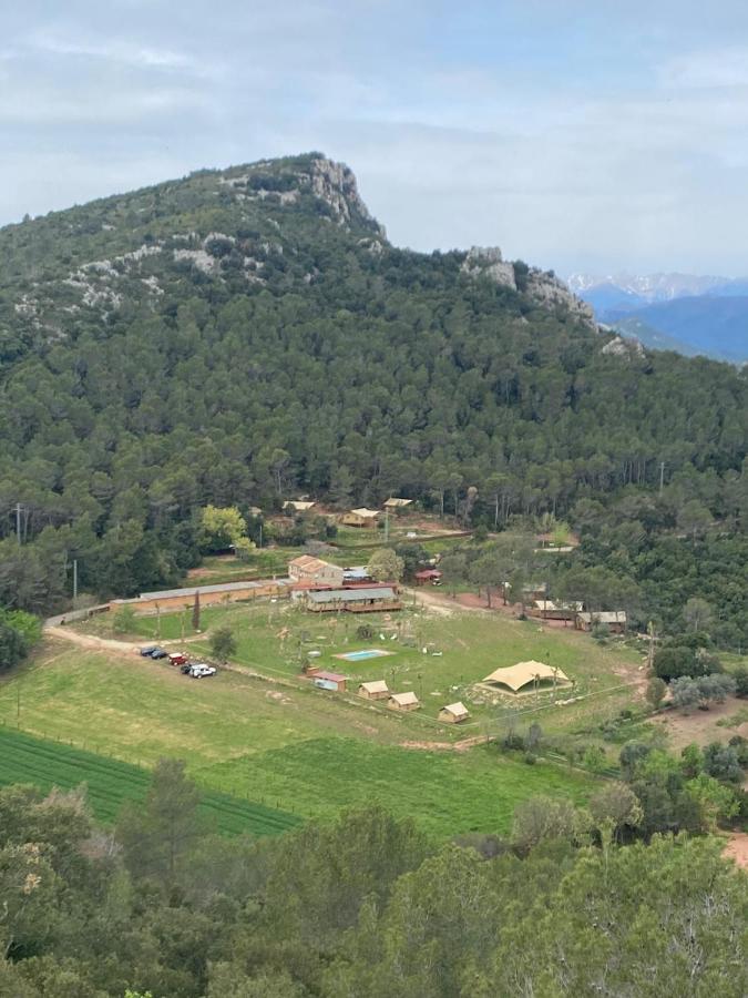 Hostal La Salut De Terrades Exterior photo
